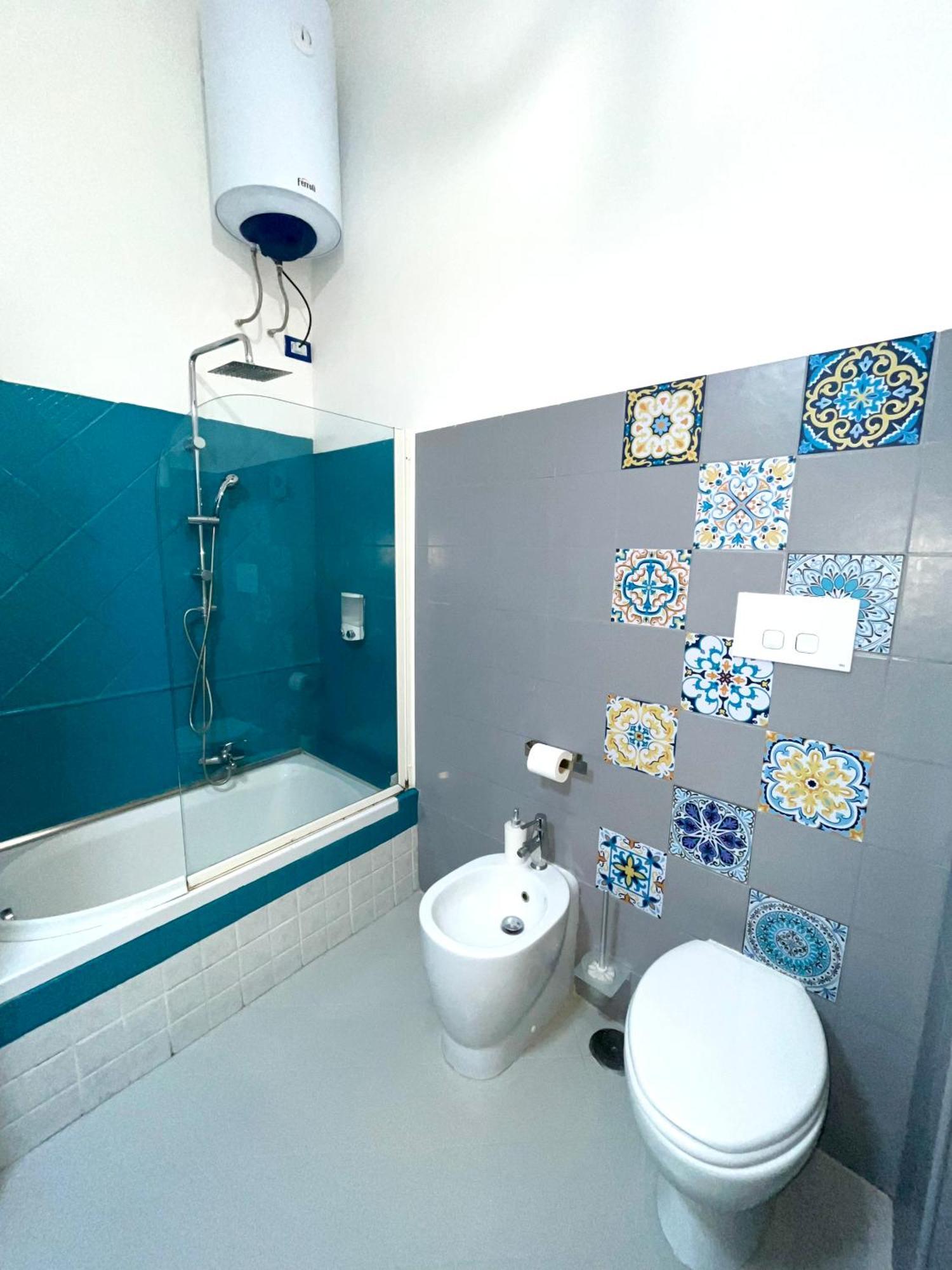 Oikos Guest House Naples Exterior photo