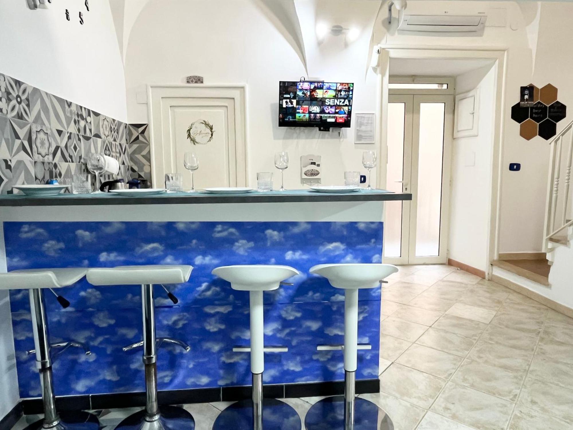 Oikos Guest House Naples Exterior photo